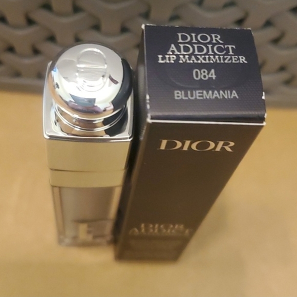 DIOR Addict Lip Maximizer ~ 084 Blue Mania ~ Spring Limited Edtion. 💥HOST PICK - Picture 6 of 6
